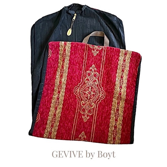 vintage tapestry garment travel bag red/gold Gevive by Boyt - Picture 1 of 7